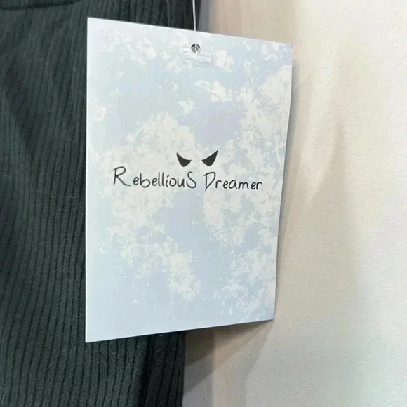 Rebellious Dreamer Juniors Black Rib V-Neck Shirt Size S - Picture 5 of 9